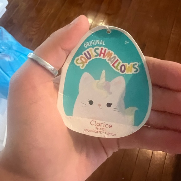 Clarice Squishmallow 8” - Picture 5 of 5